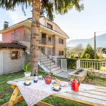 Casa Maria Canales (Asturias)