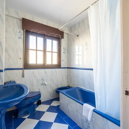 Casa Maria Canales (Asturias)